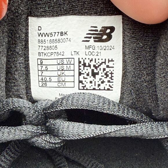 New Balance Womens 577 Walking Sneakers US 9 Wide Black Leather Athletic NIB - Picture 12 of 13